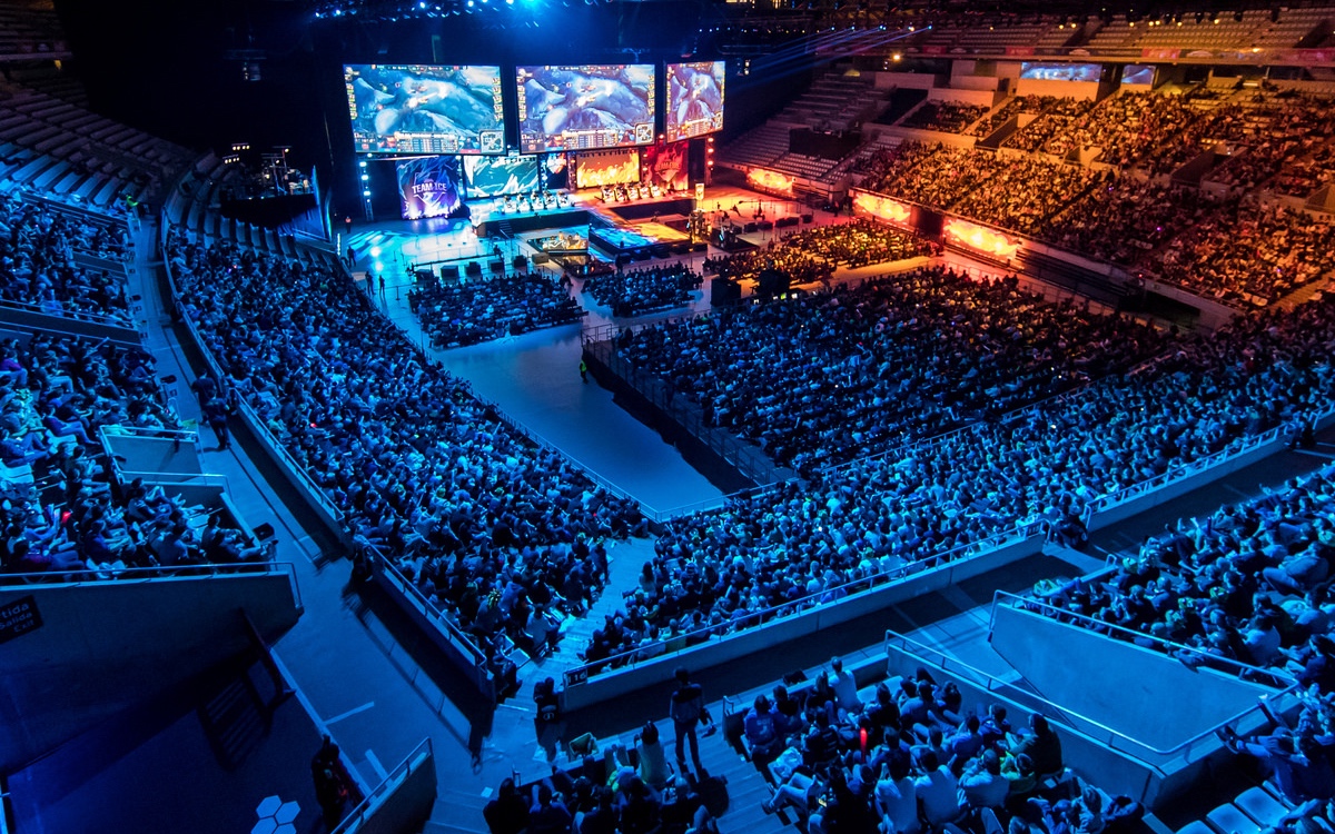 年队的交锋 年队的交锋